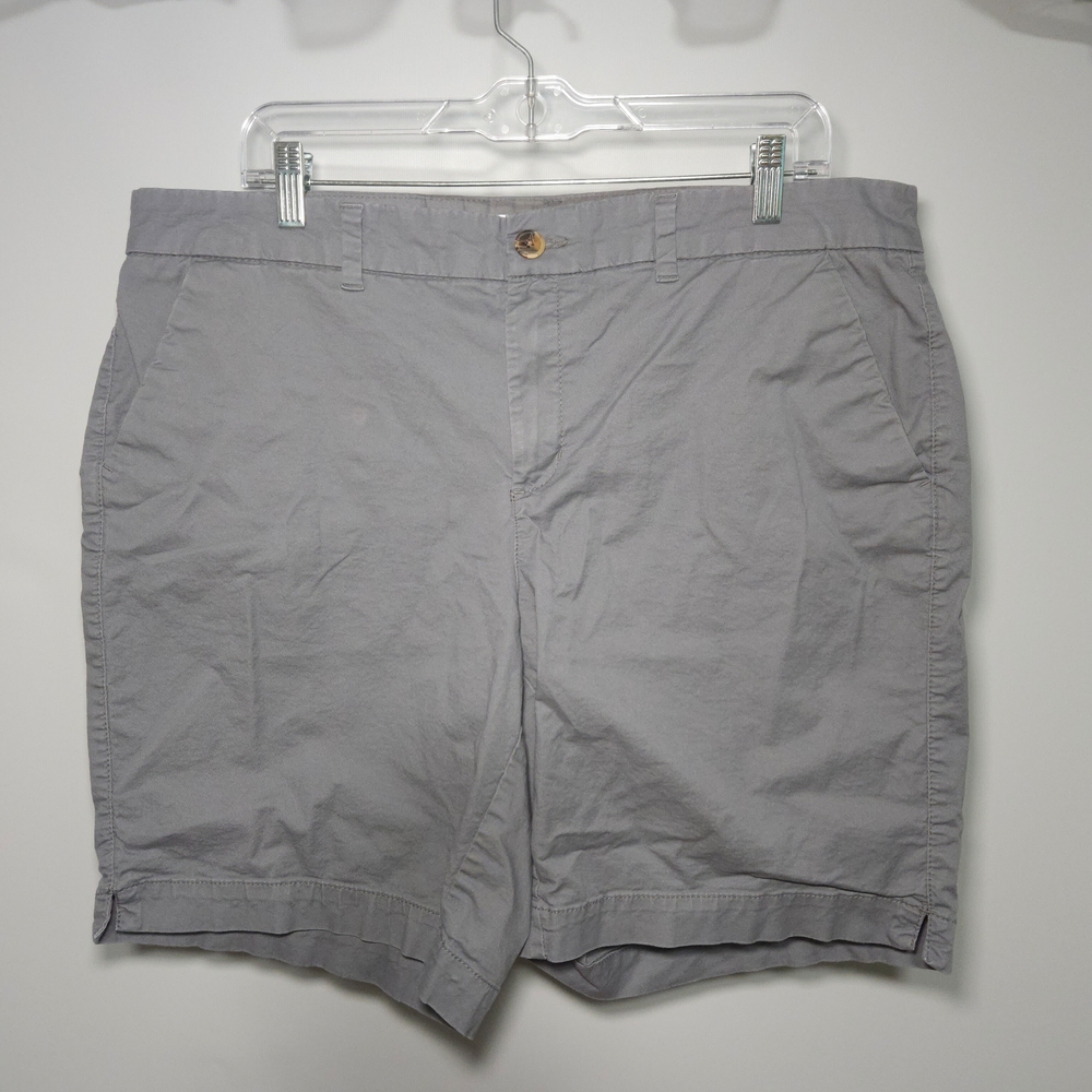 Old Navy EUC Womens Gray Casual Shorts • Size 16